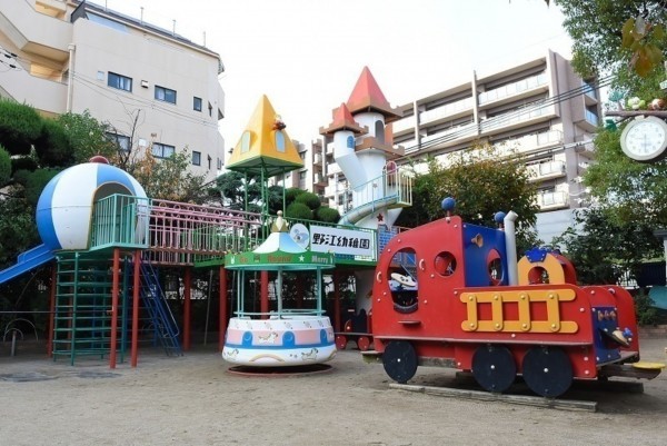 大阪市城東区野江、マンションの幼稚園・保育園画像です