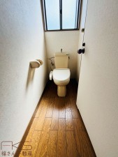 大阪市生野区生野東、中古一戸建てのトイレ画像です
