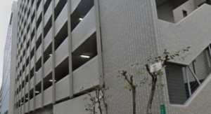 大阪市東成区東中本、マンションの外観画像です