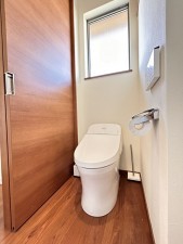 宮崎市田野町乙、中古一戸建てのトイレ画像です