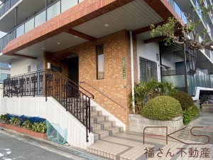 大阪市城東区新喜多、マンションのエントランス画像です