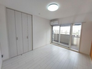 大阪市鶴見区横堤、マンションの子ども部屋画像です