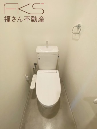 大阪市城東区関目、マンションのトイレ画像です