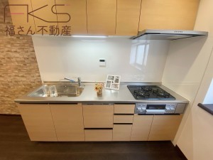 大阪市城東区諏訪、中古一戸建てのキッチン画像です