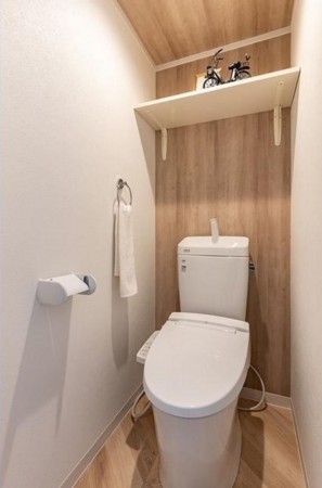 大阪市都島区友渕町、マンションのトイレ画像です