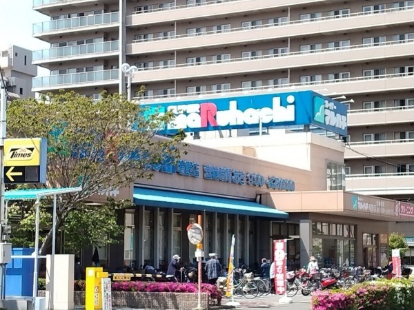 大阪市城東区鴫野西、マンションのスーパー画像です