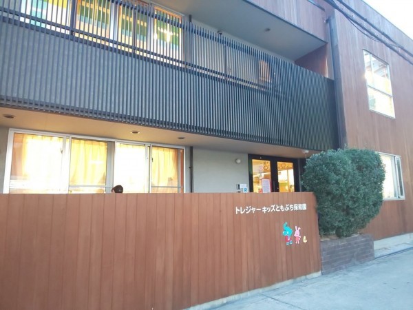 大阪市都島区友渕町、マンションの幼稚園・保育園画像です