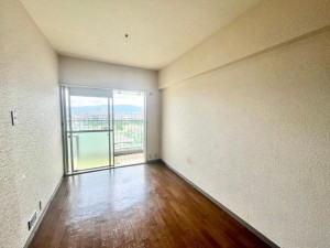 大阪市鶴見区今津中、マンションの居間画像です