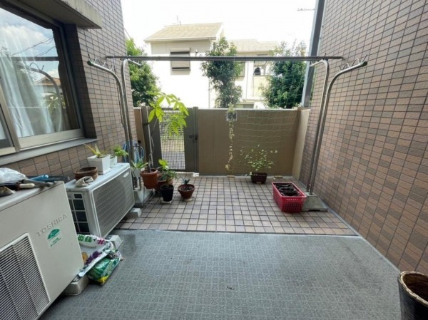 大阪市都島区毛馬町、マンションのバルコニー画像です