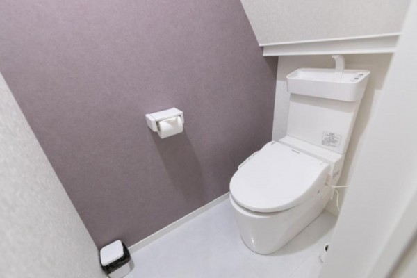 大阪市都島区中野町、中古一戸建てのトイレ画像です