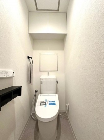 大阪市生野区巽西、マンションのトイレ画像です