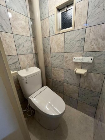 大阪市旭区新森、マンションのトイレ画像です