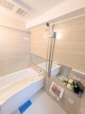 大阪市東成区中本、マンションの風呂画像です