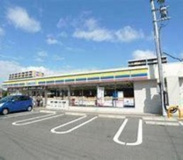 大阪市鶴見区徳庵、中古一戸建てのコンビニ画像です