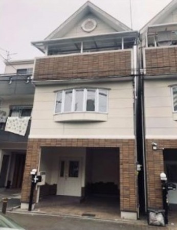 大阪市城東区関目、中古一戸建ての外観画像です