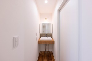 都城市都原町、新築一戸建ての洗面画像です