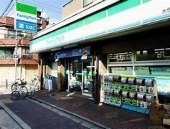大阪市東成区中本、マンションのコンビニ画像です