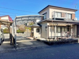 宮崎市月見ケ丘、中古一戸建ての画像です