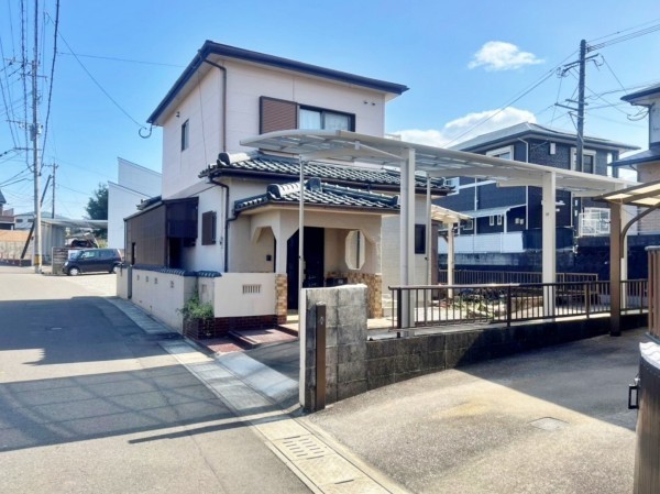 宮崎市月見ケ丘、中古一戸建ての画像です