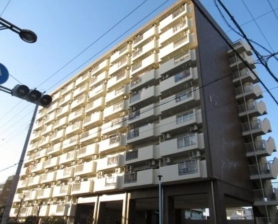 大阪市城東区関目、マンションの外観画像です