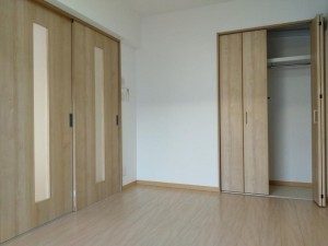 大阪市都島区大東町、マンションの寝室画像です