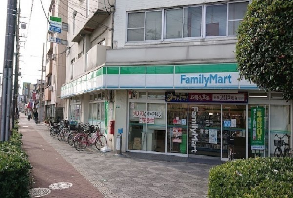 大阪市都島区大東町、マンションのコンビニ画像です