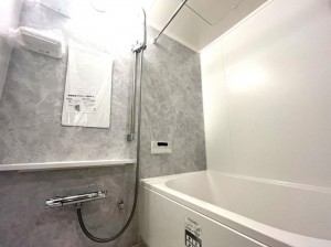 大阪市旭区高殿、マンションの風呂画像です