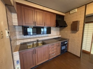 大阪市城東区森之宮、マンションのキッチン画像です