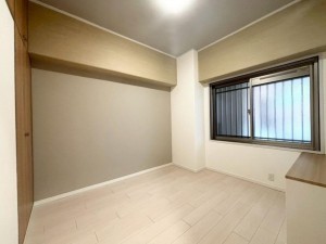 大阪市城東区中央、マンションの子ども部屋画像です