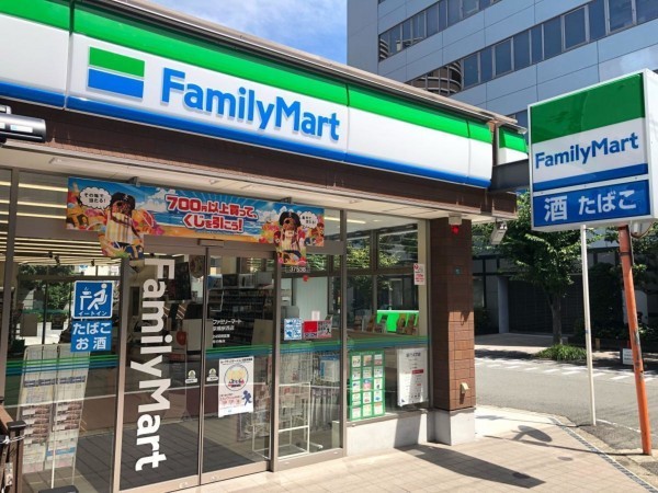 大阪市城東区野江、マンションのコンビニ画像です