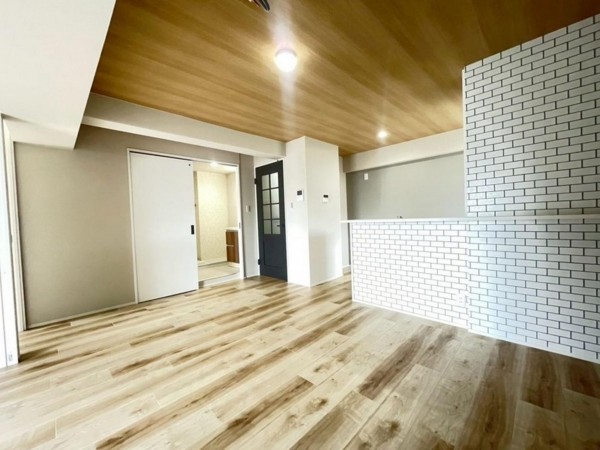 大阪市城東区野江、マンションの居間画像です