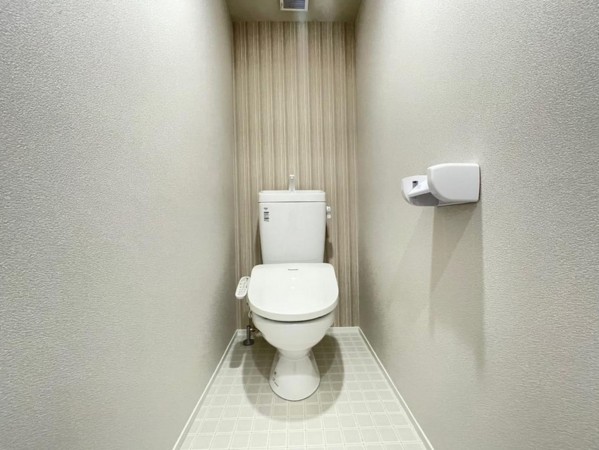 大阪市城東区野江、マンションのトイレ画像です