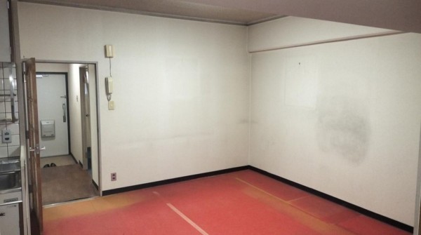 大阪市城東区成育、マンションの居間画像です