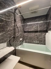 宮崎市中村西、マンションの画像です