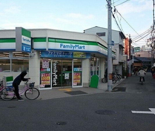 大阪市都島区東野田町、中古一戸建てのコンビニ画像です