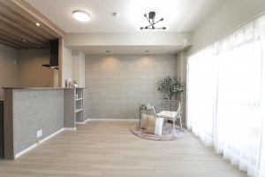 大阪市鶴見区今津北、マンションの居間画像です