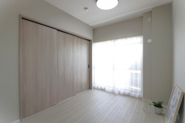 大阪市鶴見区今津北、マンションの寝室画像です