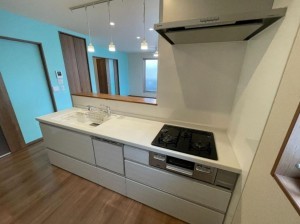 大阪市生野区田島、中古一戸建てのキッチン画像です