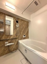 大阪市旭区新森、マンションの風呂画像です