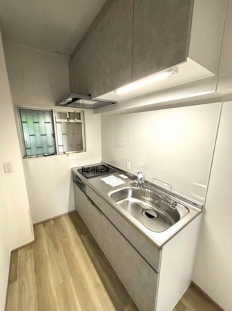 大阪市旭区新森、マンションのキッチン画像です