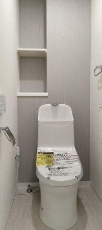 大阪市都島区大東町、マンションのトイレ画像です