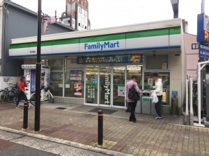 大阪市東成区大今里南、マンションのコンビニ画像です
