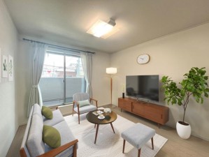 大阪市生野区生野西、中古一戸建ての居間画像です