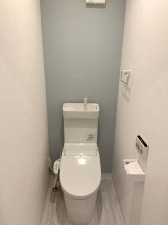 大阪市生野区生野東、中古一戸建てのトイレ画像です
