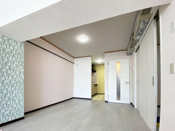 大阪市旭区高殿、マンションの居間画像です