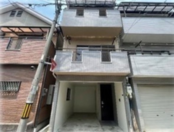 大阪市城東区中浜、中古一戸建ての外観画像です