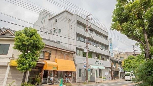 大阪市旭区高殿、マンションの病院画像です