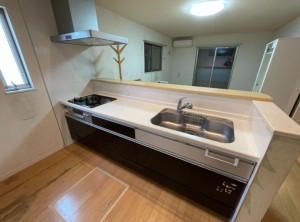 大阪市生野区田島、中古一戸建てのキッチン画像です