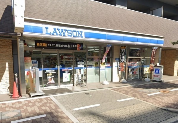 大阪市都島区片町、マンションのコンビニ画像です