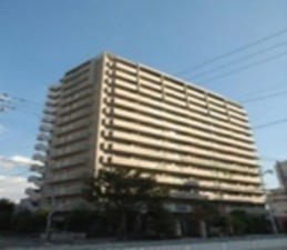 大阪市城東区関目、マンションの外観画像です